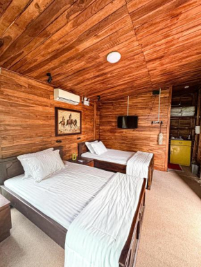 Radefa Cabin